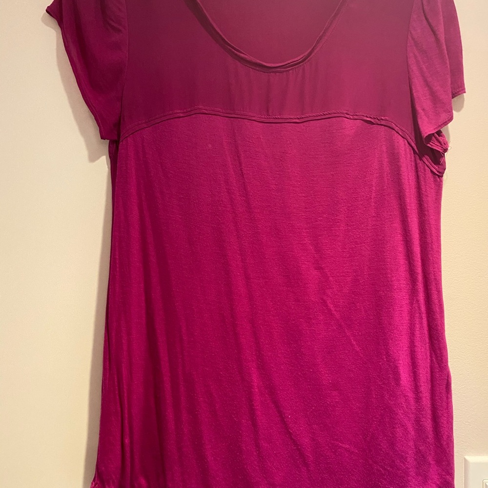 Fuchsia ARITZIA t-shirt- partly silk